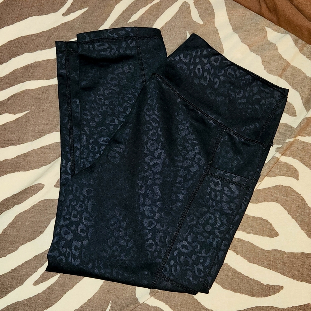 CVG black leopard leggings